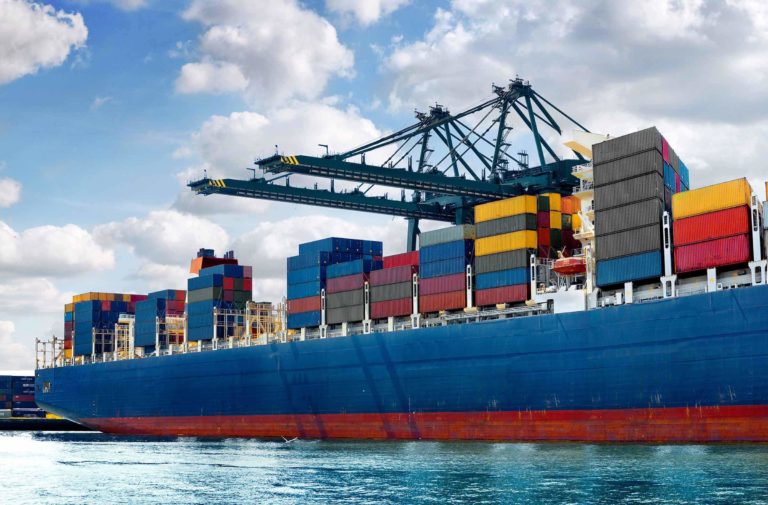 Shipping from the US to Canada Navigating Cross-Border Logistics